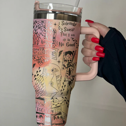 Exklusiv: Individuell gestaltbarer HP STLY Quencher-Becher 1,2 L / 40 oz  + *GRATIS-GESCHENK Set mit 5 Strohhalmabdeckungen* – LIMITIERTE AUFLAGE
